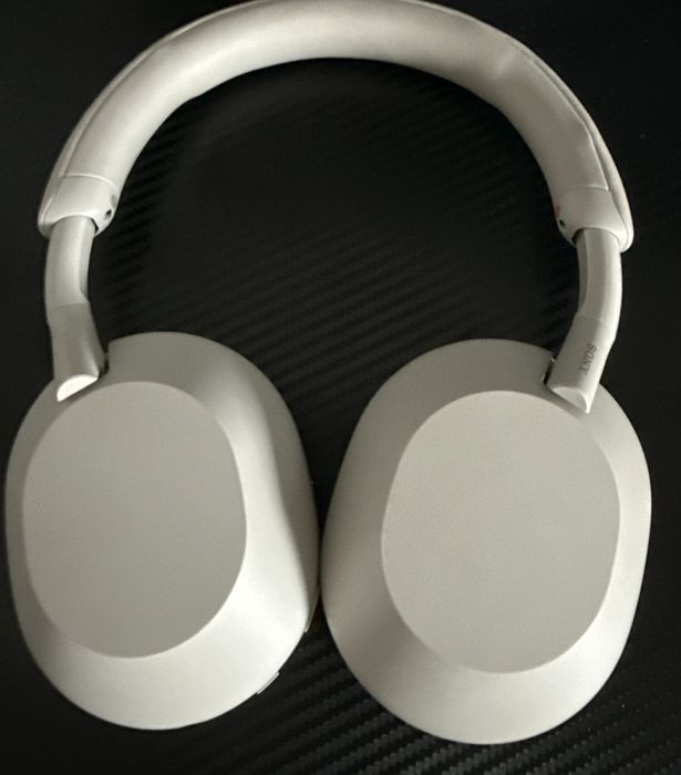 Наушники SonyWH1000XM5