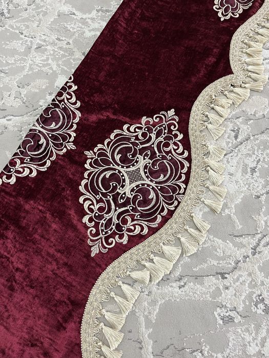 Шторы вверняя часть узорами