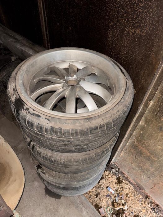 Продам диски с резиной