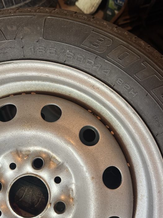 Продам диски с резиной на 2114