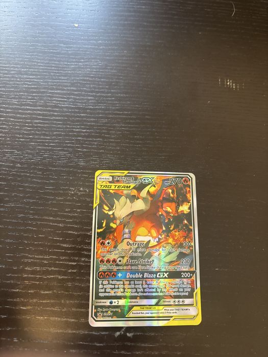 Carte Pokemon Rashiram&Charizard GX