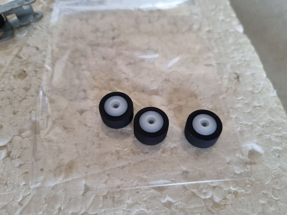 Pachet dif role presoare, idlere, etc. Perfecta stare.