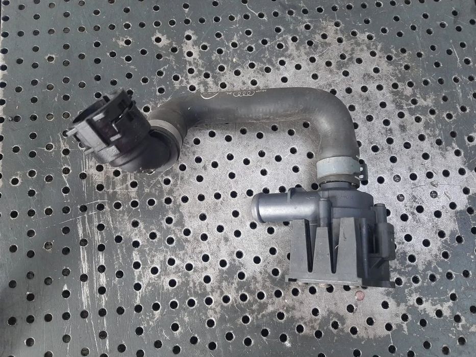 pompa apa  2.0 tdi cjc audi a4 b8 8k a6 c7 vw tiguan 5n golf 6 skoda fabia 2 octavia 2  06h121601j