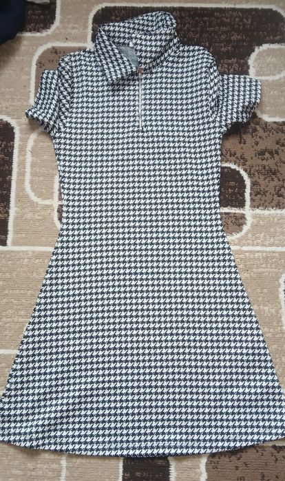 Отдам  одежду ( пакет)