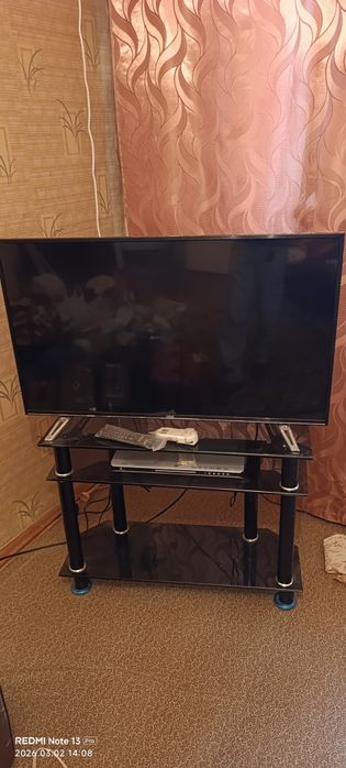 Подставка под телевизор