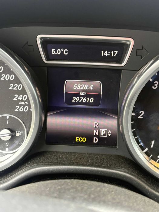 Vand Mercedes-Benz ML 350