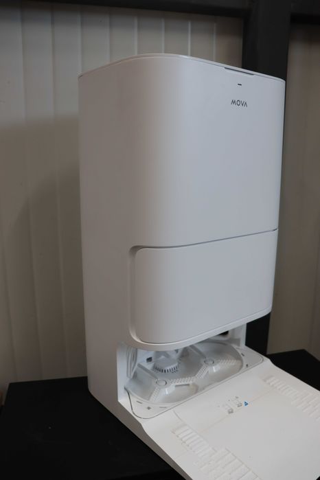 Прахосмукачка робот Mova E30 Ultra, моп, автоматично изпразване, App