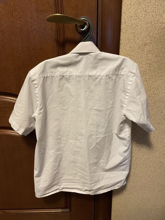 Рубашки белые