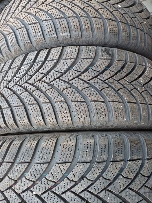 Гуми 205/60/16 Семперит