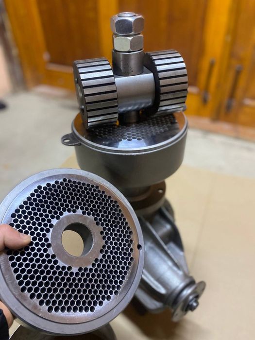 Masina de peleti, presa peleti