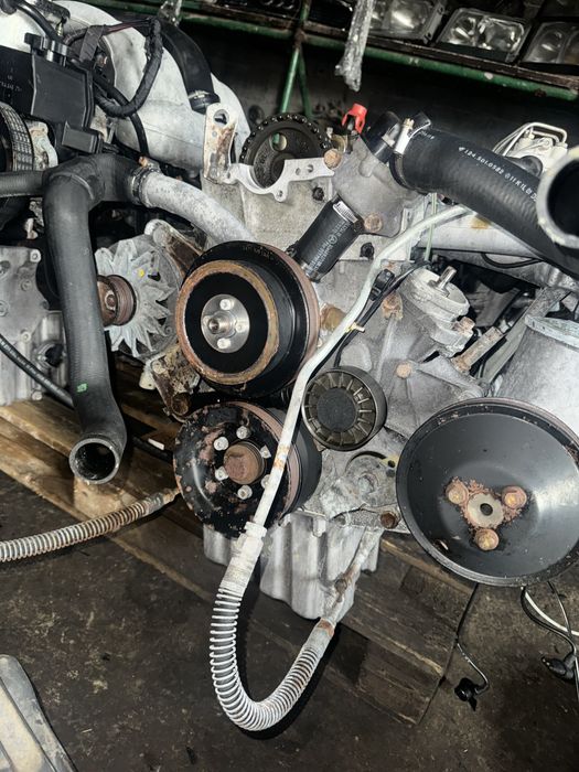 Матор Мерседес М102 2.3 2 цепной