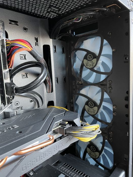 Геймърски компютър