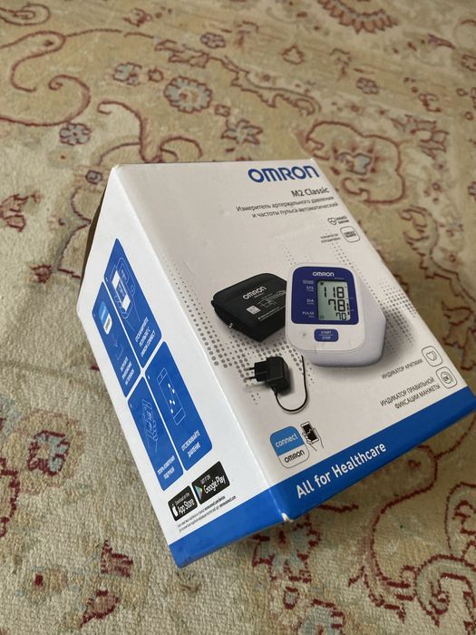 Автоматический тонометр Omron M2 Classic (с адаптером)