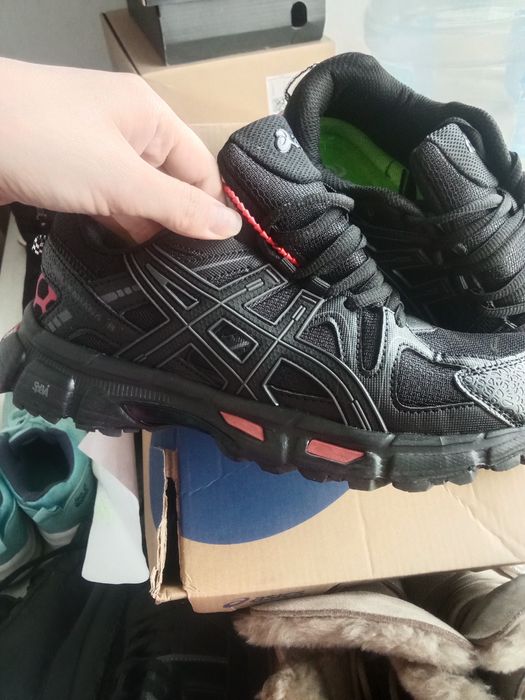 Продам мужские летние кросовки