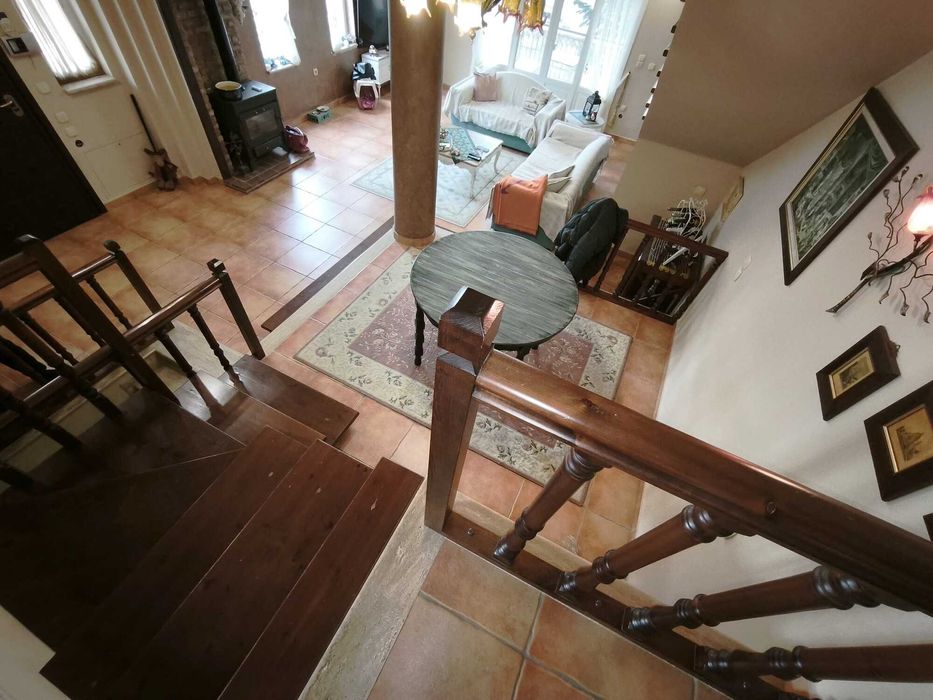 Продава изключителна къща само на 650 м от морето в Ставрос, Гърция