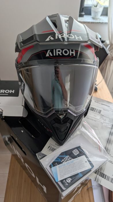 Casca Airoh Commander 2 S