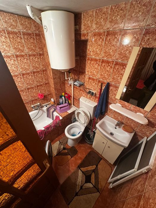 Garsoniera de închiriat