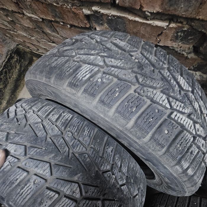 Продам хакапелита шины