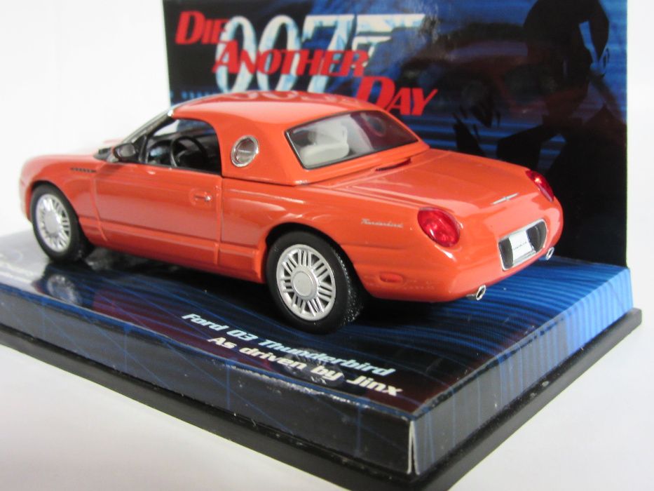 Macheta Ford Thunderbird Minichamps 1:43