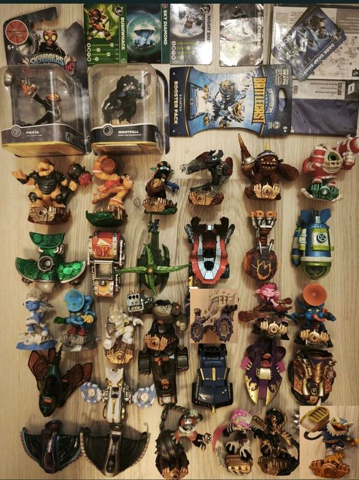 Skylanders la bucata,lot sau schimb aprox 200 figurine, portale,jocuri