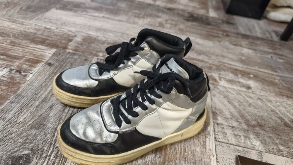 Сникърси / кецове Bershka 38 номер