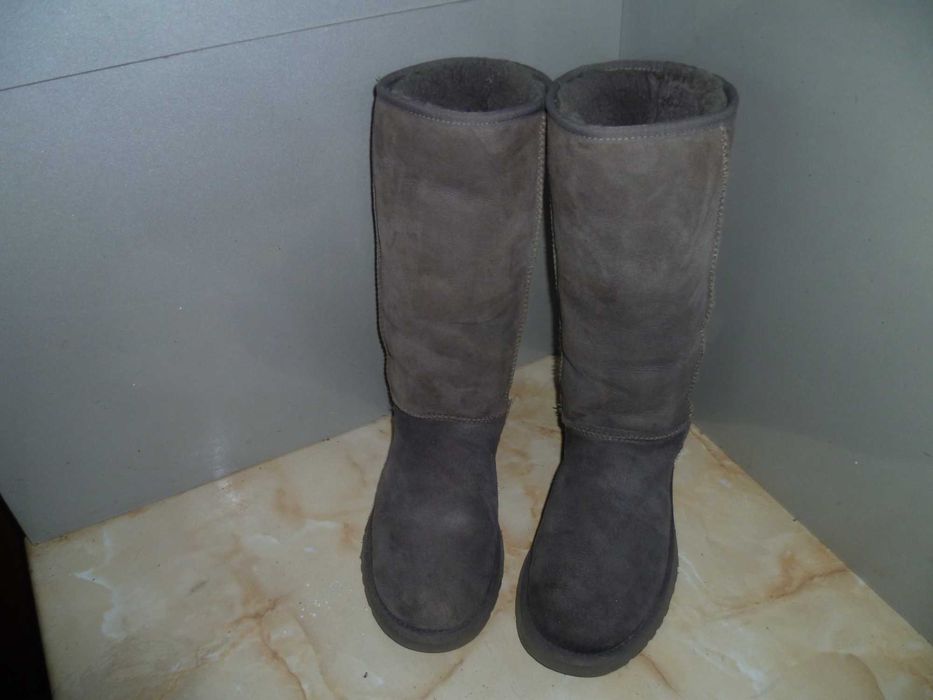 UGG оригинални ботуши №40