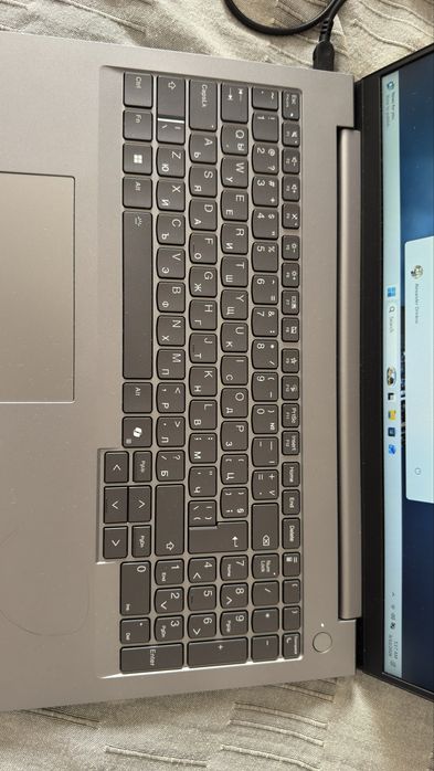 Lenovo Thinkbook 16” i7, 32 GB ram, 1 TB SSD