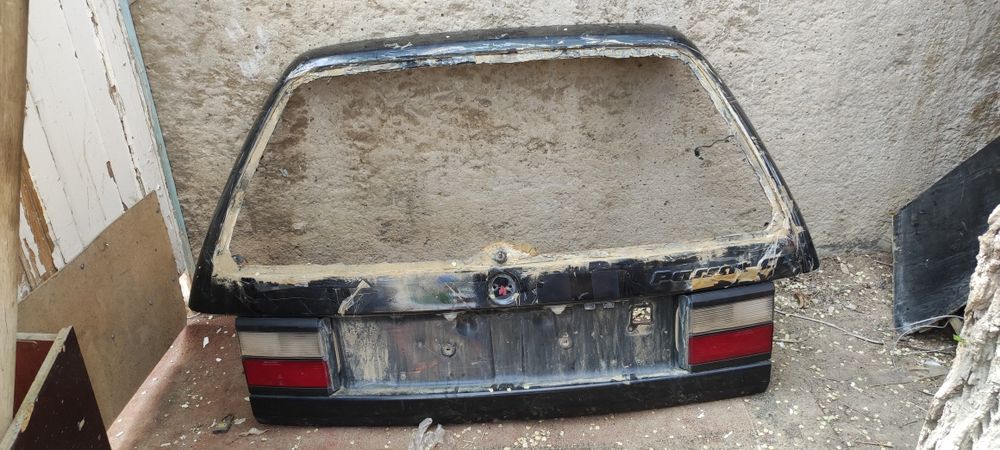 Багажник пассат  без стекла