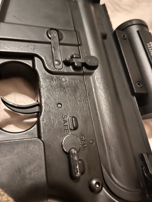 Еърсофт М4 1,6 джаула на батерия,втора ръка