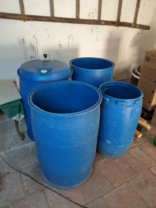 Butoaie plastic diferite marimi