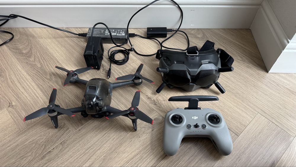 Дрон DJI FPV Combo