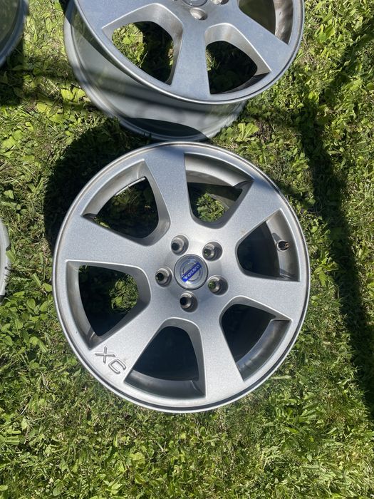 4бр.оригинални джанти Volvo XC 17”