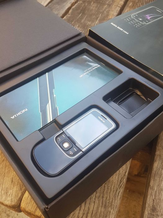 Nokia 8800 Titan Special Edittion Made in Germany Nokia 8600 Luna New