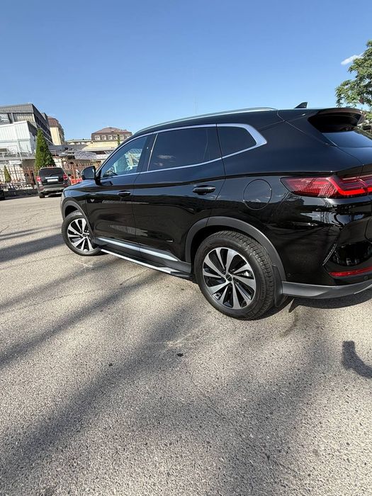 Byd champion 605 km