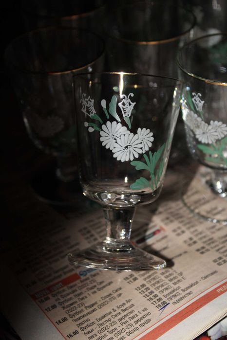 2 Стъклени сервиза/комплекта  стъклени чашки