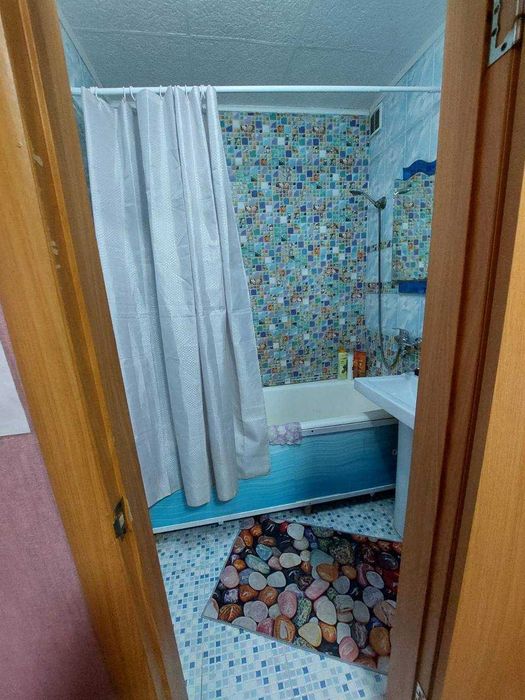 Продам 1-ю квартиру р-н Ж/Д