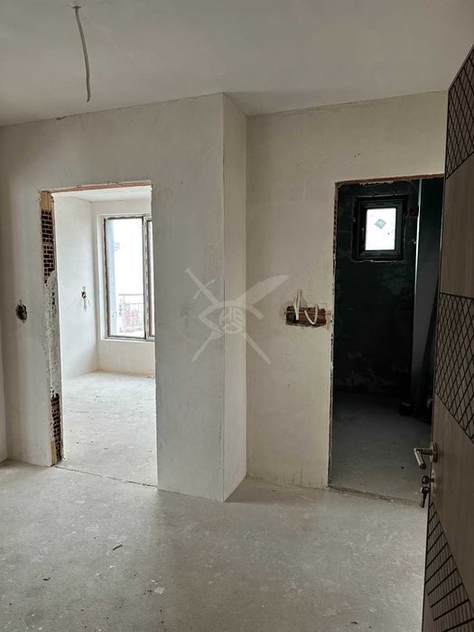 Продава се Тристаен апартамент в Бургас, Сарафово - 155 кв.м за 1059 €/кв.м - Снимка #4