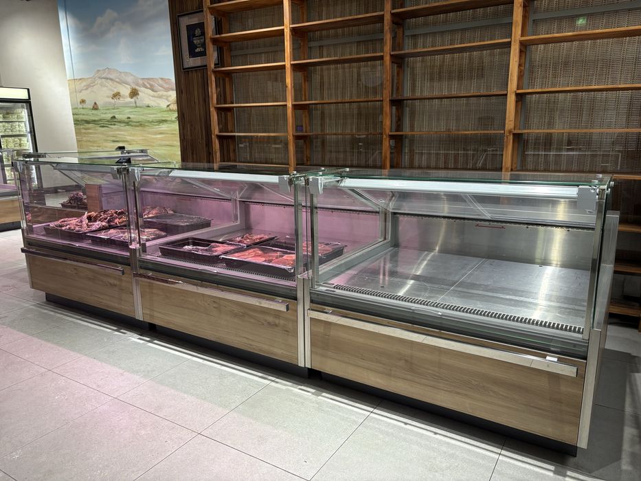 Витрина холодильник