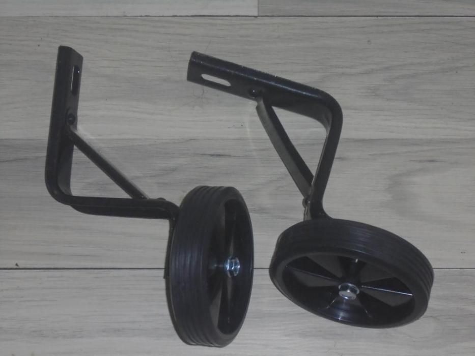 Помощни колела нови за велосипед,колело универсални от 12 до 20 цола.