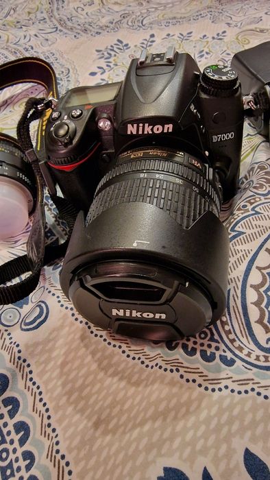 Продам Nikon D7000