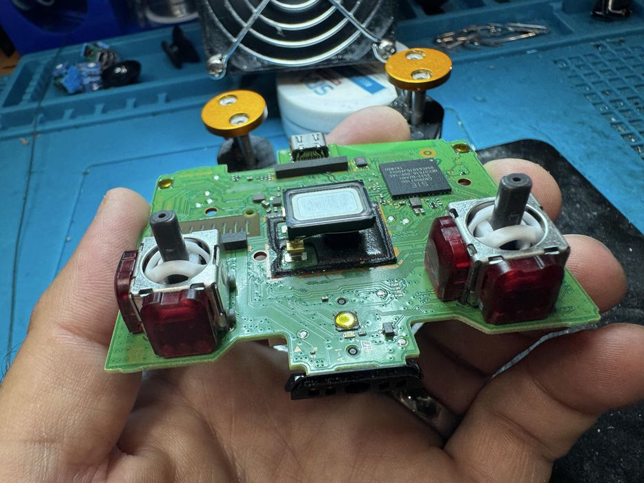 Ремонт дрифта DualSense PS5 | TMR-модули 3-го поколения