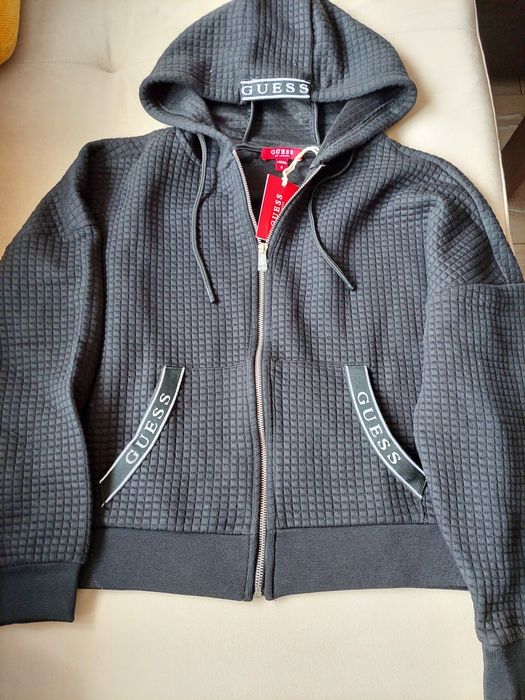 Дамско горнище Guess