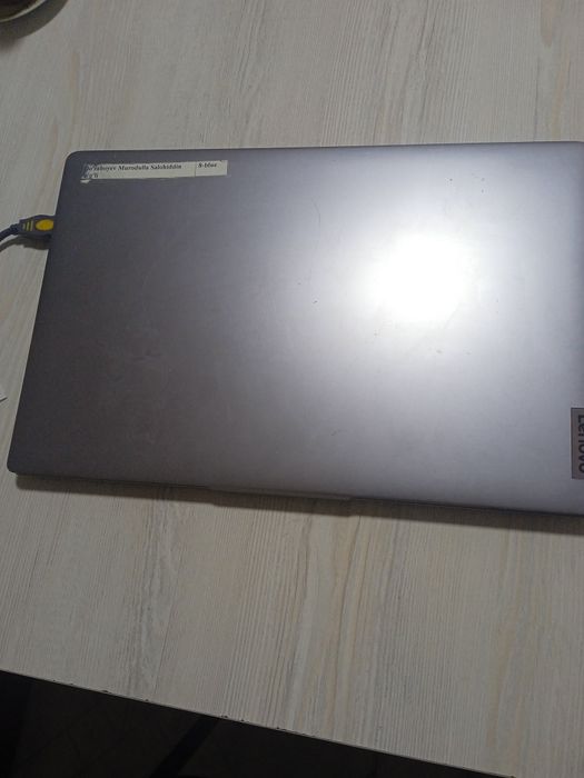 Noutbuk Lenovo GH