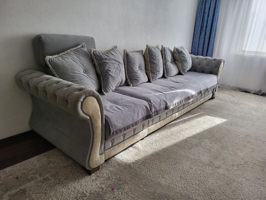 Продам диван в хорошем состояний