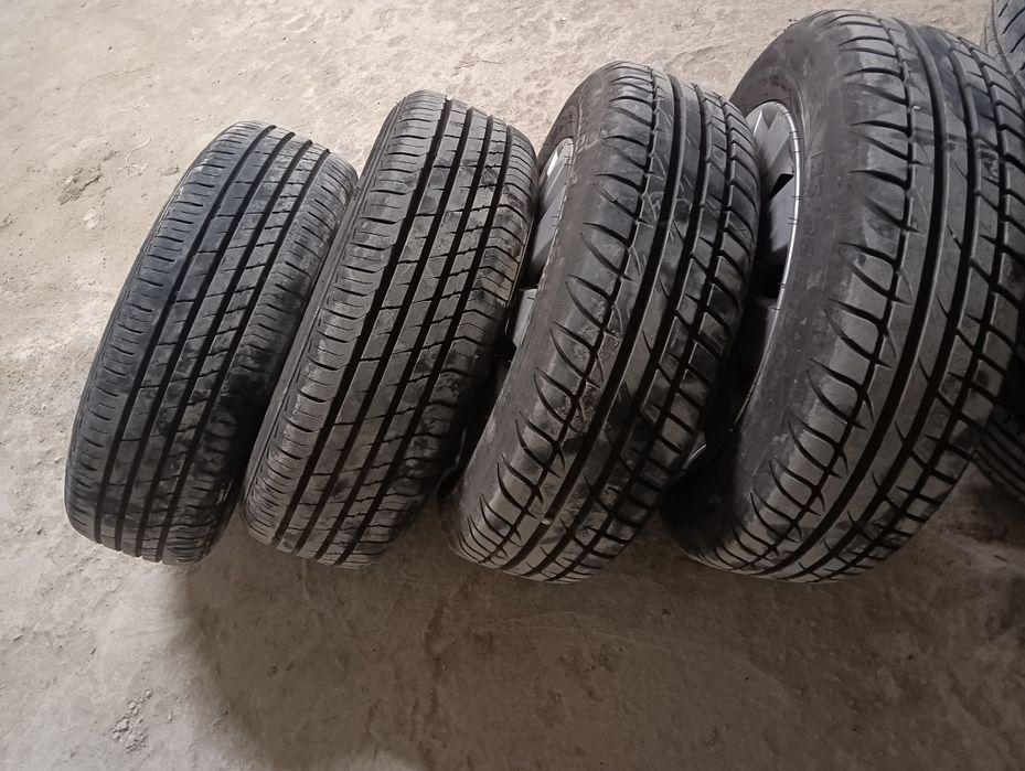 Летни гуми с джанти