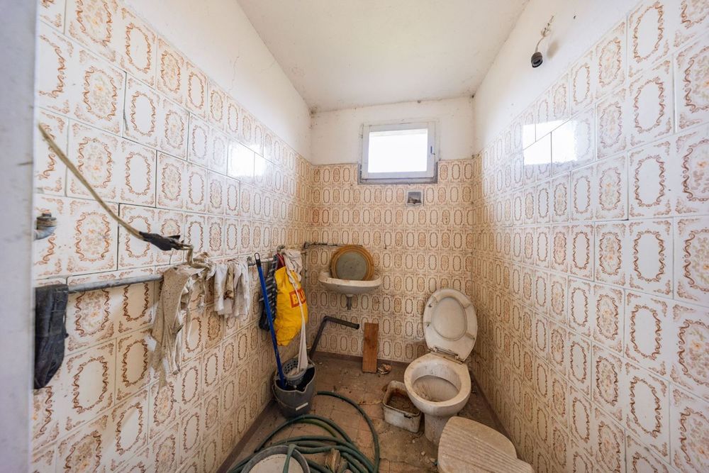 Къща в Плевен, област-с.Коиловци площ 140 цена 79000