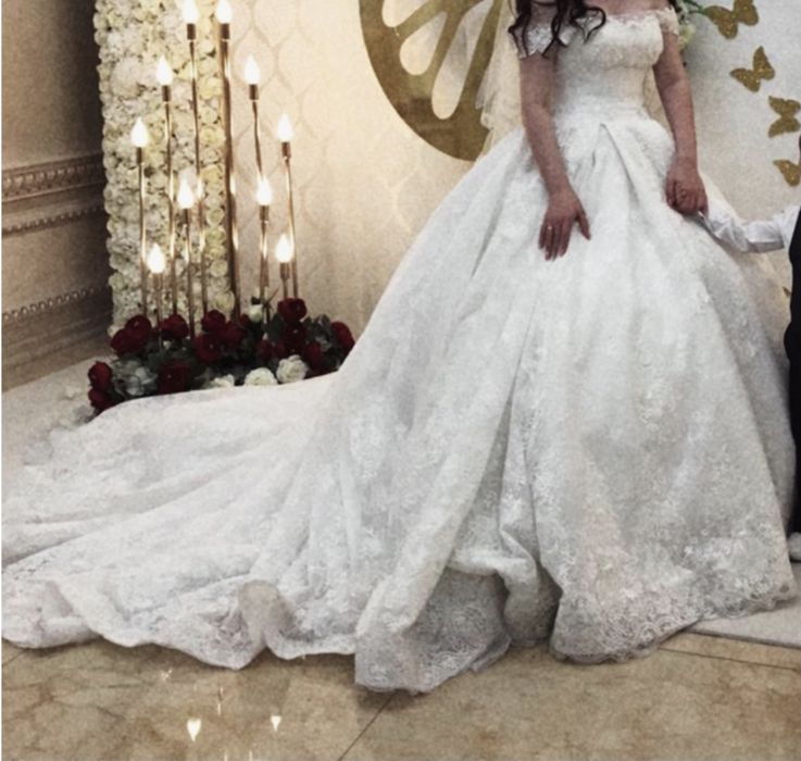 Свадебное платье