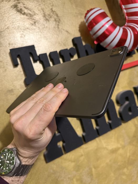 Apple iPad Pro 11" Gen2 Generatia 2 256GB IOS 26.2 Garantie Testat