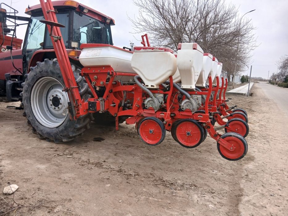 Agromaster qoʻshqator selka sotiladi