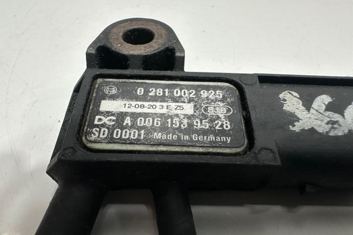 Senzor presiune gaze evacuare A0061539528 Mercedes-Benz Sprinter a 2-